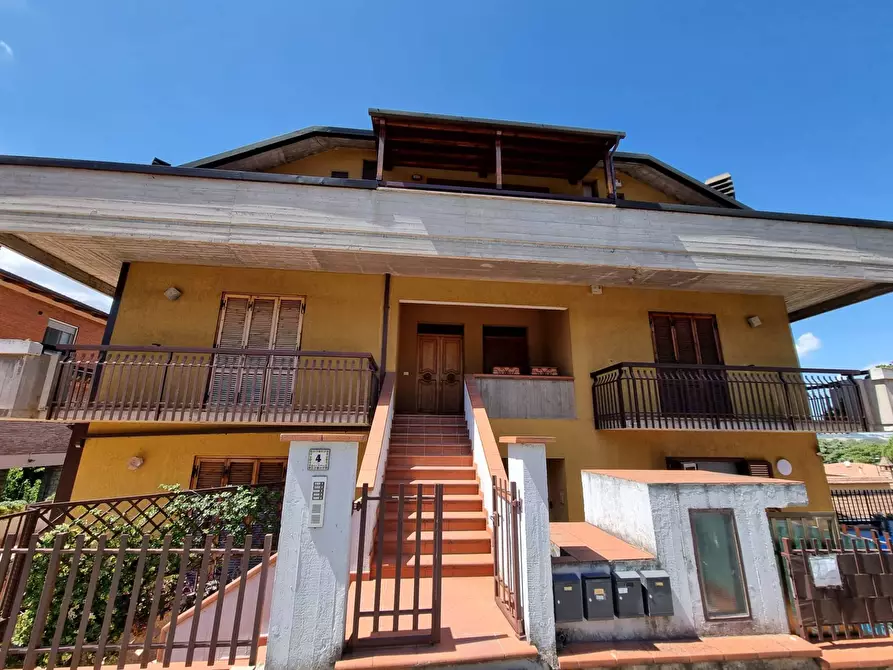 Immagine 6 di Appartamento in vendita  a Deruta