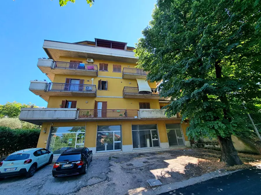 Immagine 4 di Appartamento in vendita  a Deruta