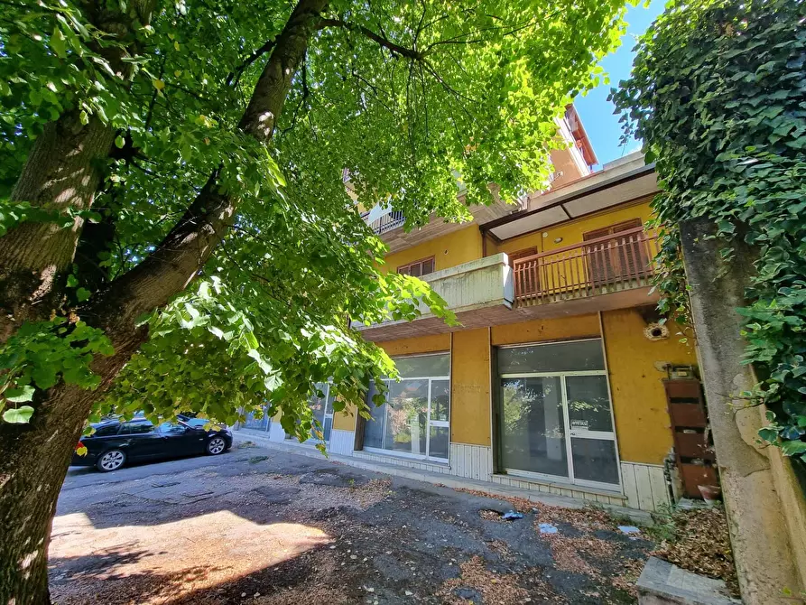 Immagine 24 di Appartamento in vendita  a Deruta