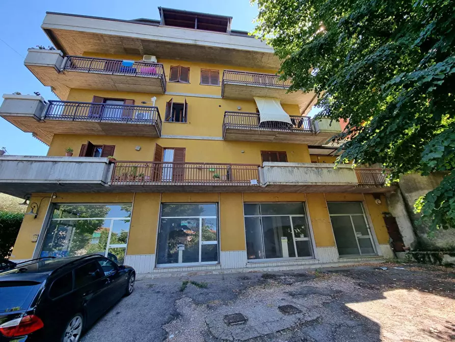 Immagine 1 di Appartamento in vendita  a Deruta