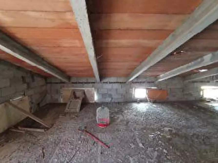 Immagine 11 di Casa indipendente in vendita  a Deruta