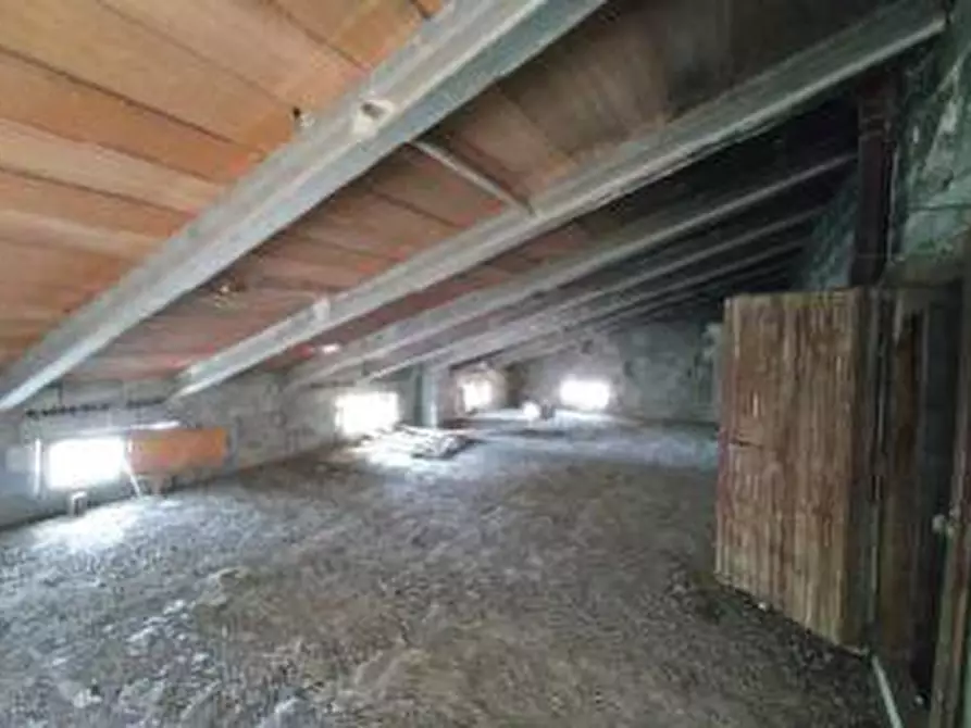 Immagine 12 di Casa indipendente in vendita  a Deruta