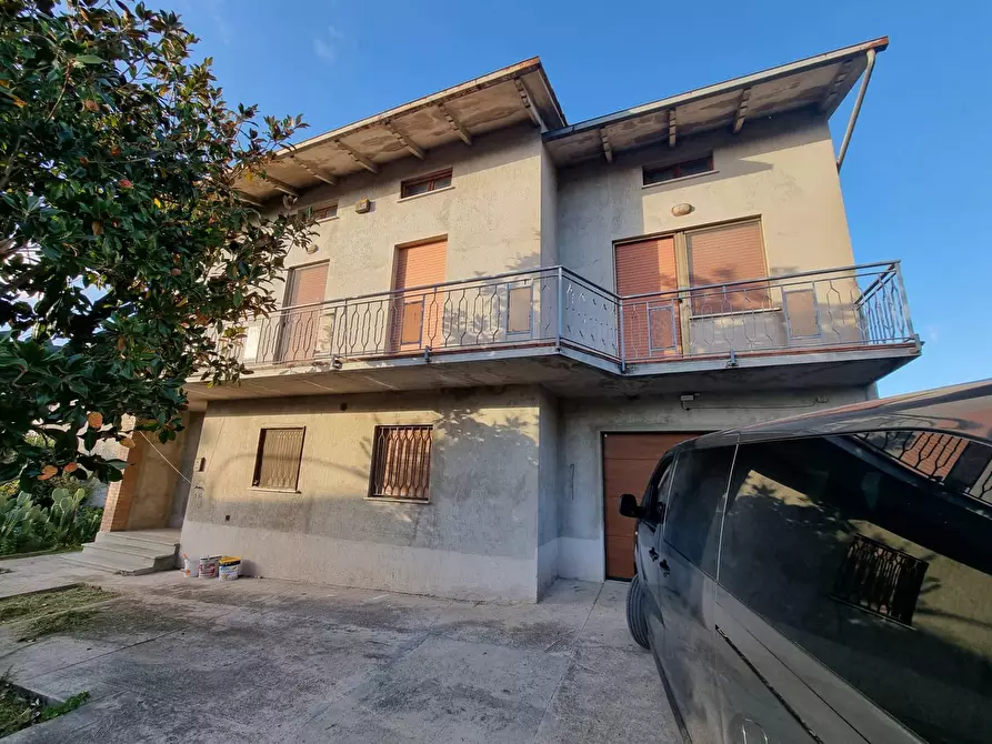 Immagine 2 di Casa indipendente in vendita  a Deruta