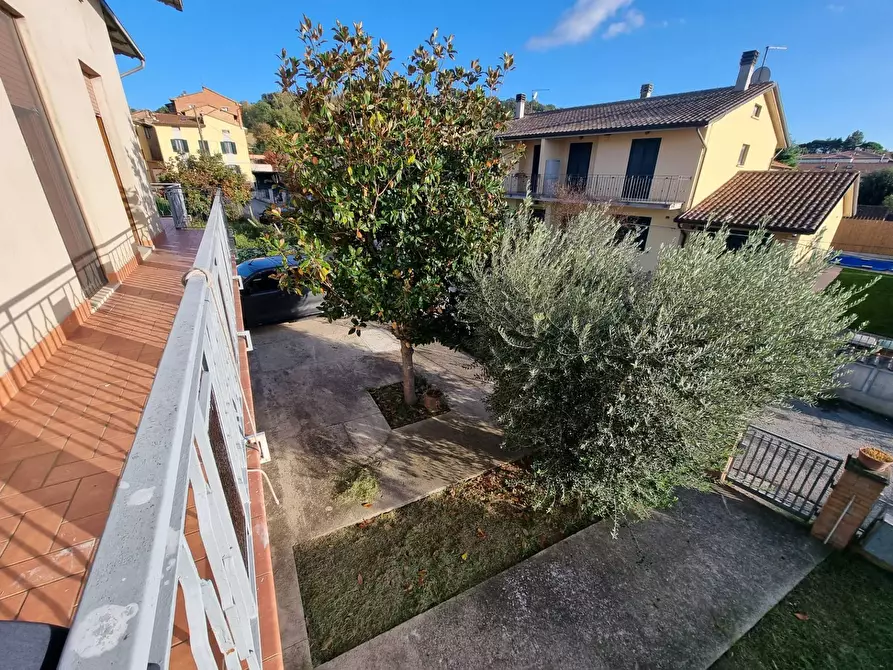Immagine 6 di Casa indipendente in vendita  a Deruta