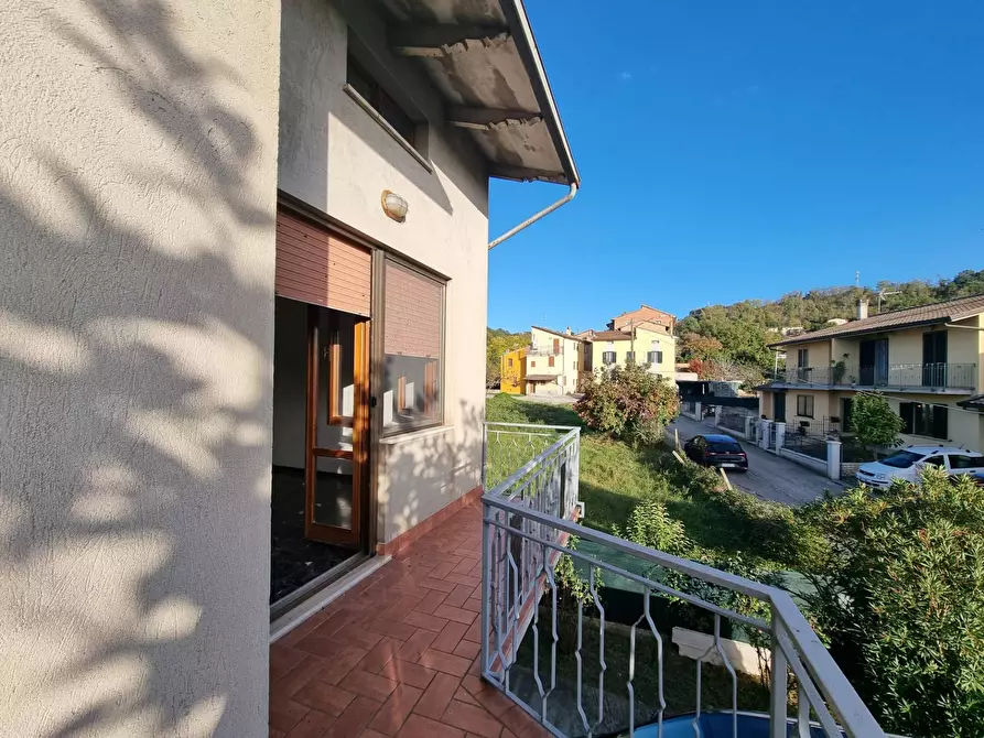 Immagine 7 di Casa indipendente in vendita  a Deruta