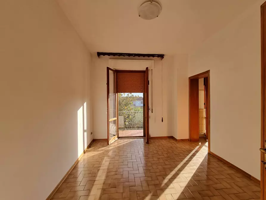 Immagine 15 di Casa indipendente in vendita  a Deruta