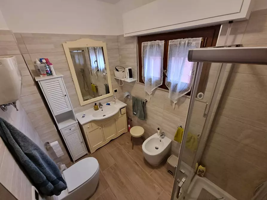 Immagine 21 di Appartamento in vendita  in VIA SALVADOR ALLENDE 2 a Deruta