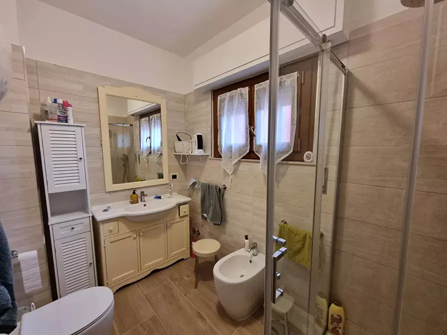 Immagine 20 di Appartamento in vendita  in VIA SALVADOR ALLENDE 2 a Deruta