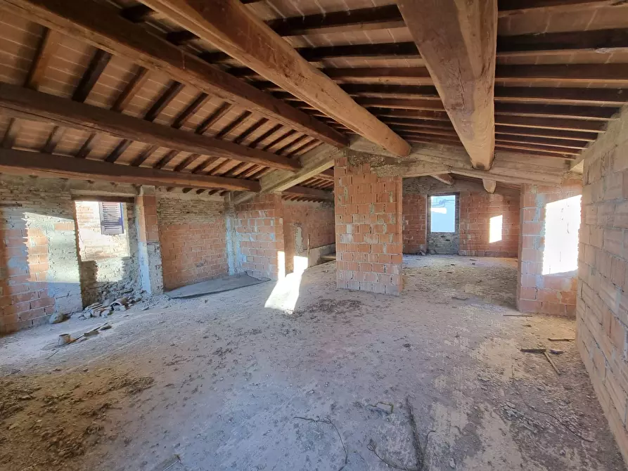 Immagine 11 di Casa indipendente in vendita  a Deruta