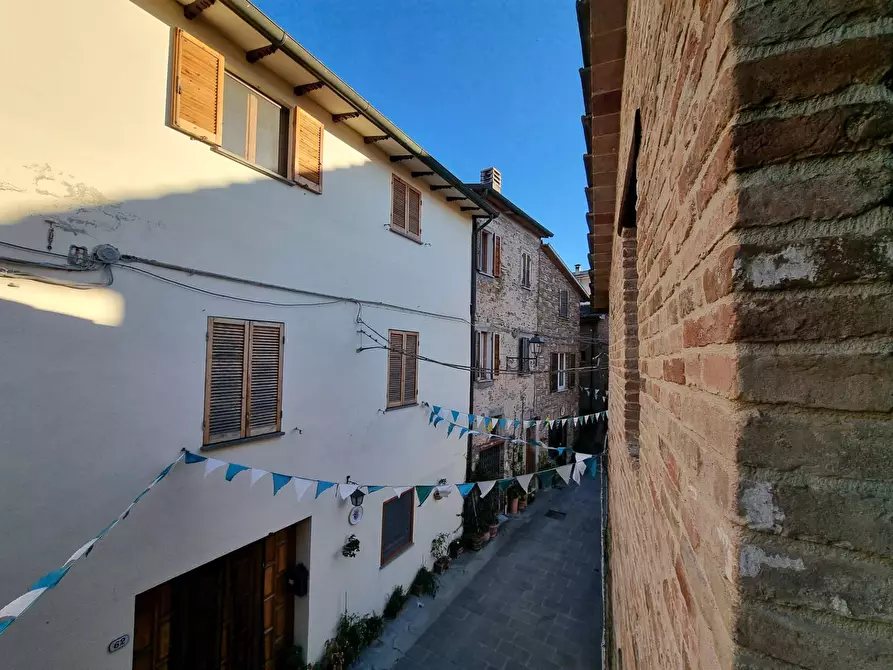 Immagine 16 di Casa indipendente in vendita  a Deruta