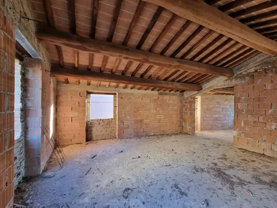 Immagine 13 di Casa indipendente in vendita  a Deruta