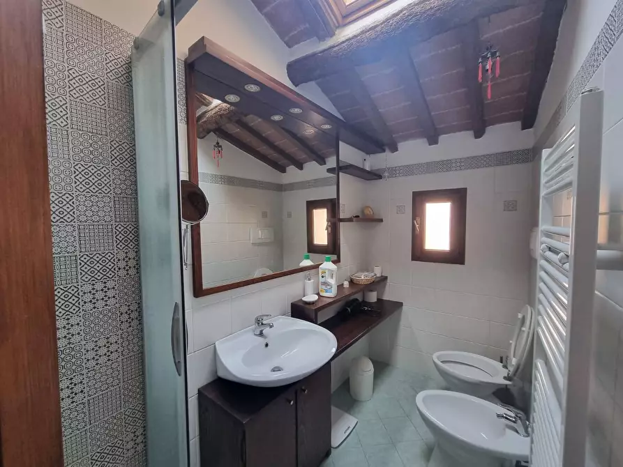 Immagine 12 di Appartamento in vendita  a Deruta