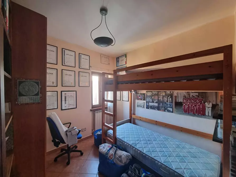 Immagine 11 di Appartamento in vendita  a Deruta