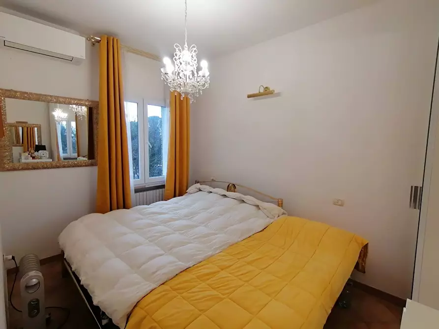 Immagine 5 di Appartamento in vendita  a Deruta