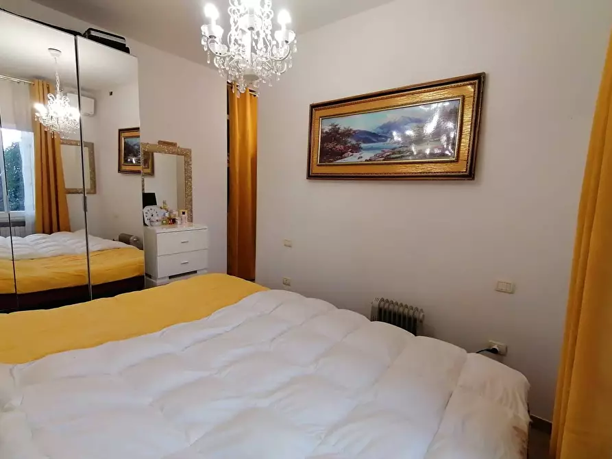 Immagine 6 di Appartamento in vendita  a Deruta