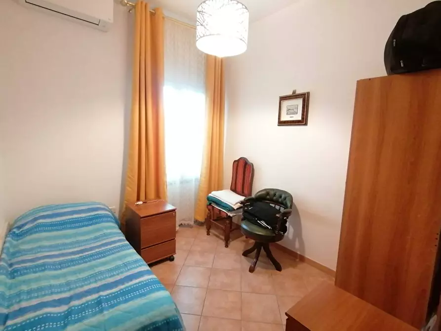 Immagine 10 di Appartamento in vendita  a Deruta