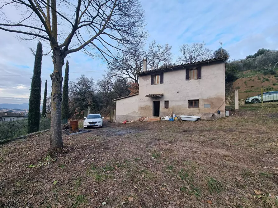 Immagine 1 di Casa indipendente in vendita  a Torgiano
