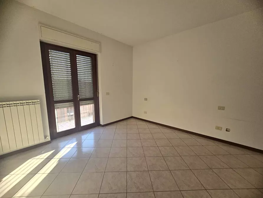 Immagine 12 di Appartamento in vendita  a Deruta