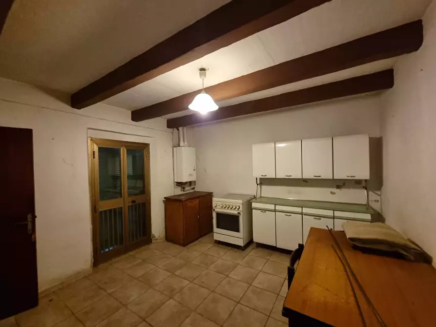 Immagine 8 di Casa semindipendente in vendita  a Deruta