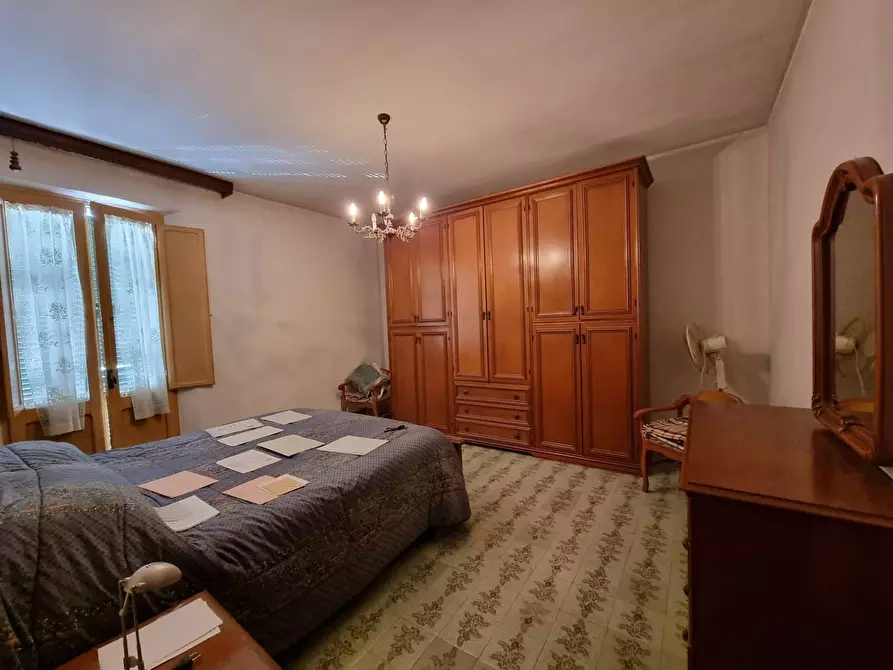 Immagine 11 di Casa semindipendente in vendita  a Deruta