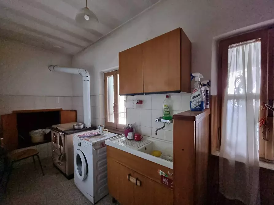 Immagine 9 di Casa semindipendente in vendita  a Deruta