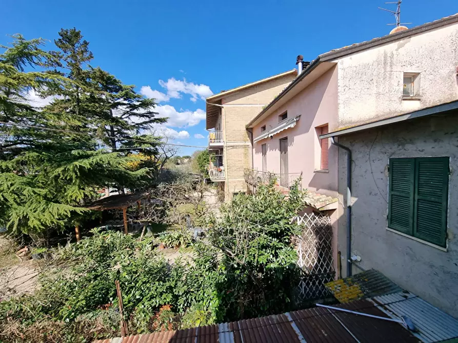 Immagine 20 di Casa semindipendente in vendita  a Deruta