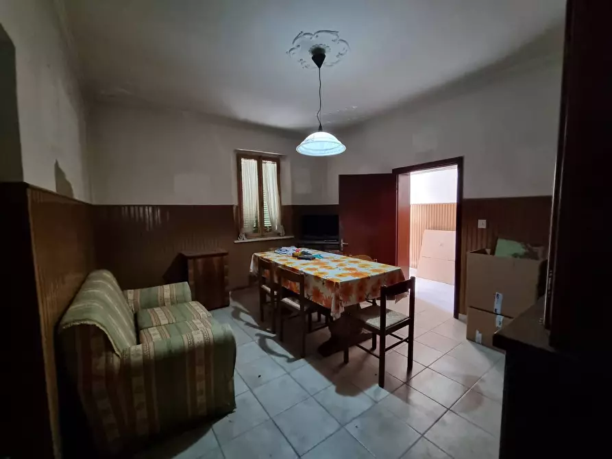 Immagine 5 di Casa semindipendente in vendita  a Deruta