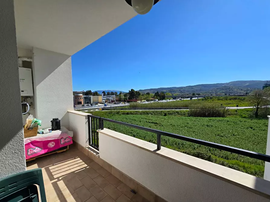 Immagine 21 di Appartamento in vendita  a Torgiano