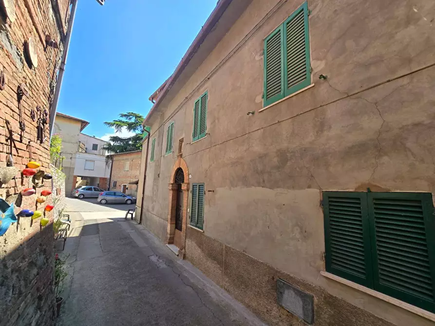 Immagine 4 di Casa semindipendente in vendita  a Deruta