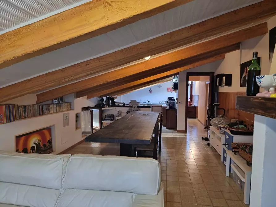 Immagine 21 di Appartamento in vendita  a Deruta
