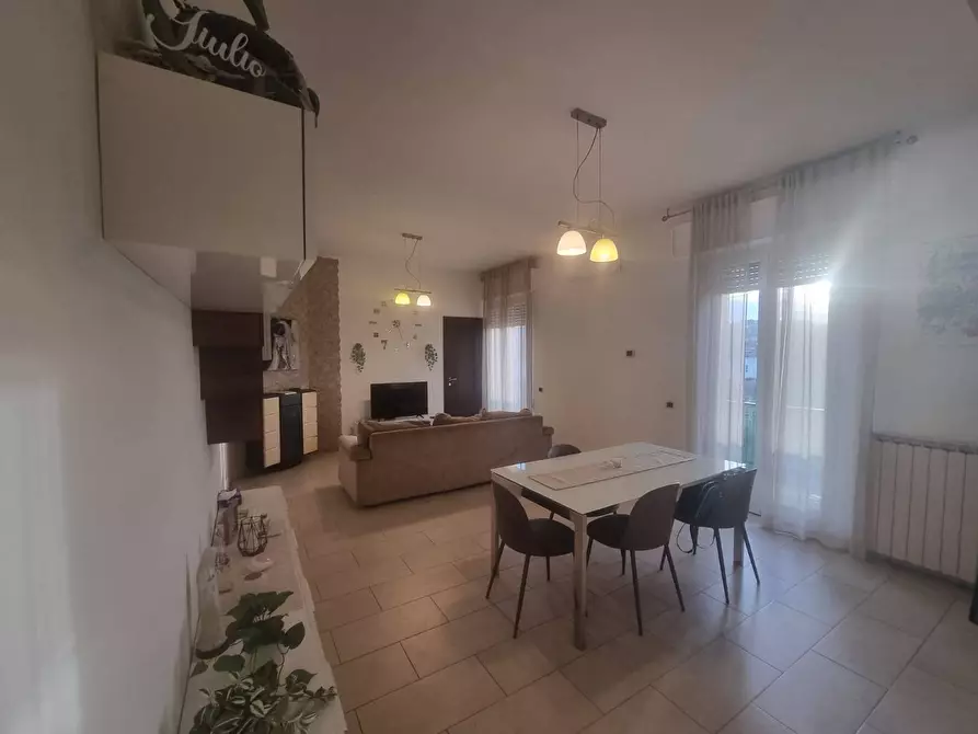 Immagine 6 di Appartamento in vendita  a Deruta