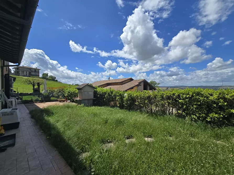 Immagine 6 di Appartamento in vendita  in Del Belvedere a Deruta