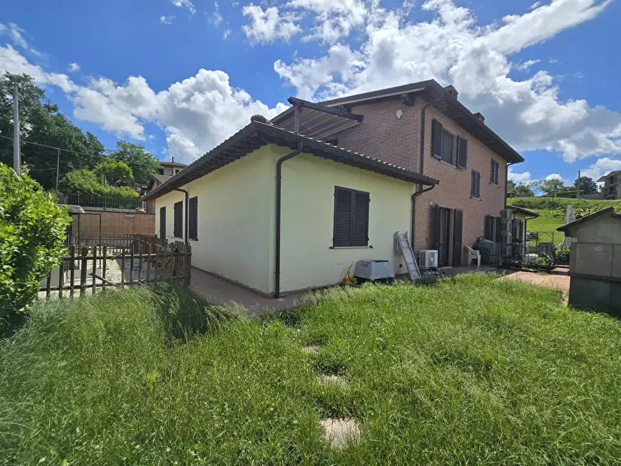 Immagine 5 di Appartamento in vendita  in Del Belvedere a Deruta