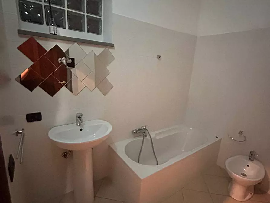 Immagine 13 di Appartamento in vendita  in Via Dei Mille 16 BIS a Deruta