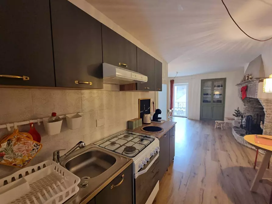 Immagine 13 di Casa semindipendente in vendita  a Deruta