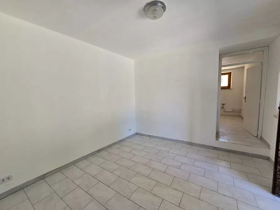 Immagine 19 di Casa indipendente in vendita  a Torgiano