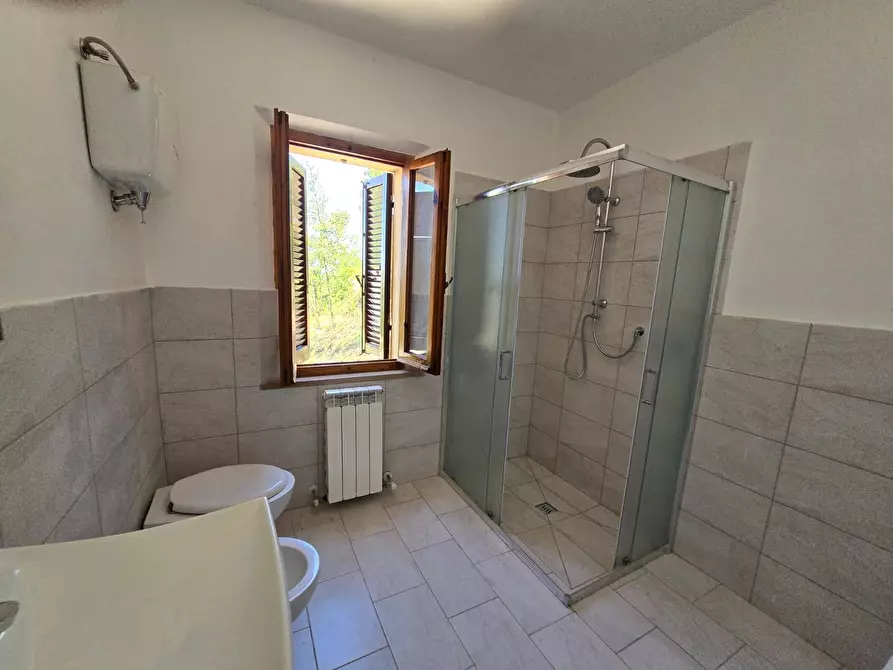 Immagine 24 di Casa indipendente in vendita  a Torgiano