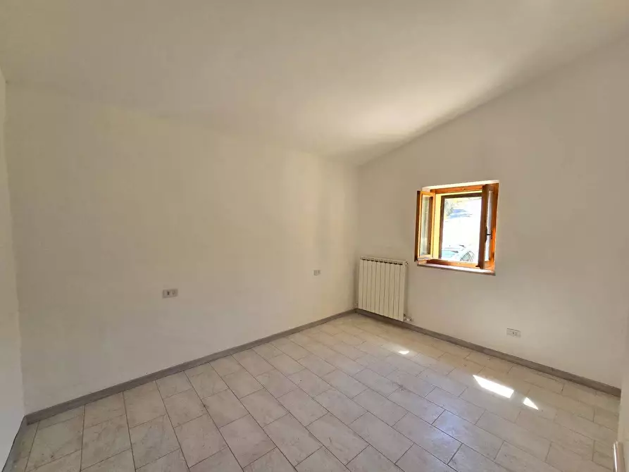 Immagine 14 di Casa indipendente in vendita  a Torgiano