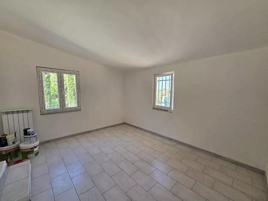 Immagine 7 di Casa indipendente in vendita  a Torgiano