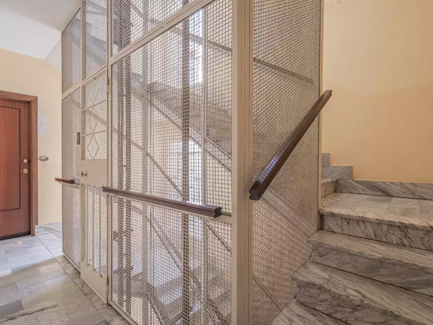 Immagine 7 di Appartamento in vendita  in Via Renato Martorelli 59 a Torino