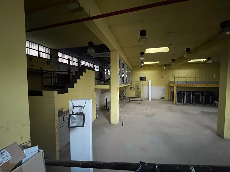 Immagine 25 di Capannone industriale in vendita  in Corso Trieste 23 a Torino
