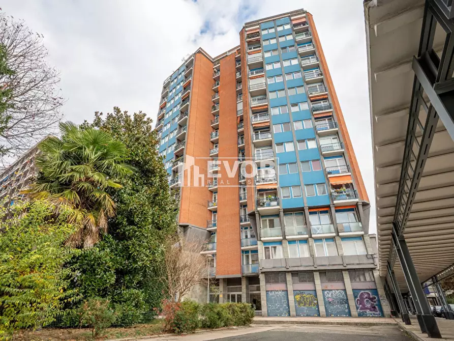 Immagine 40 di Appartamento in vendita  in Corso Traiano 28 a Torino