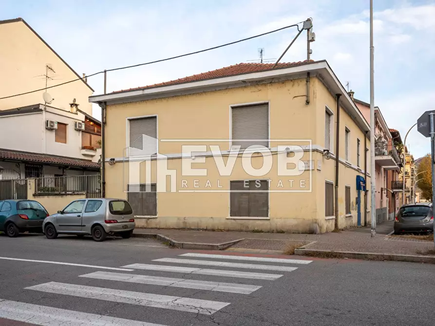 Immagine 2 di Casa indipendente in vendita  in Via Bellini 9 a Moncalieri