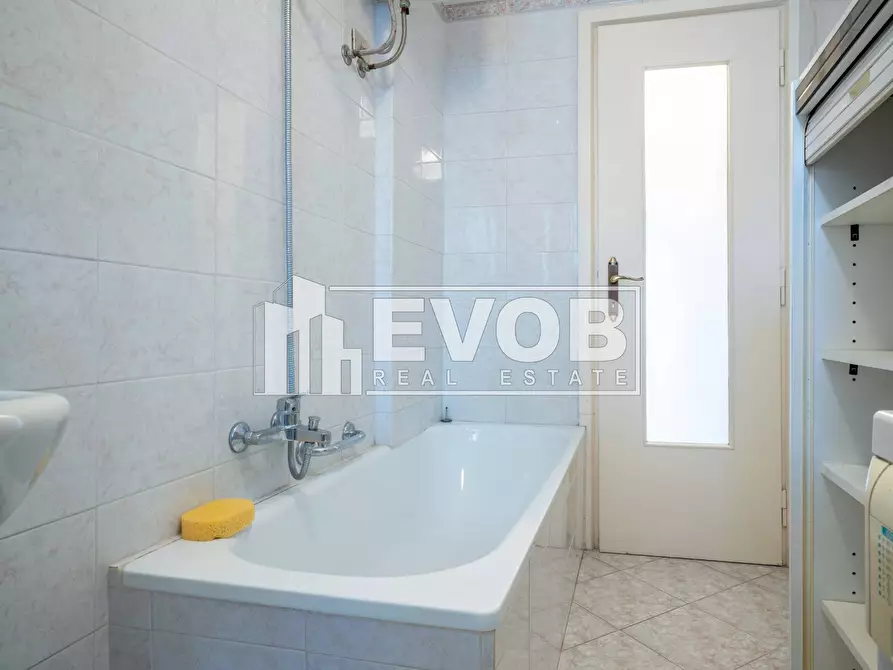 Immagine 25 di Appartamento in vendita  in Via Gottardo 211 a Torino