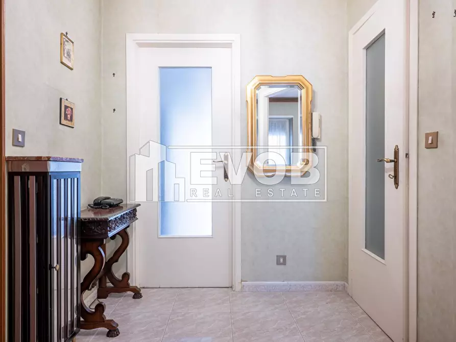 Immagine 9 di Appartamento in vendita  in Via Gottardo 211 a Torino