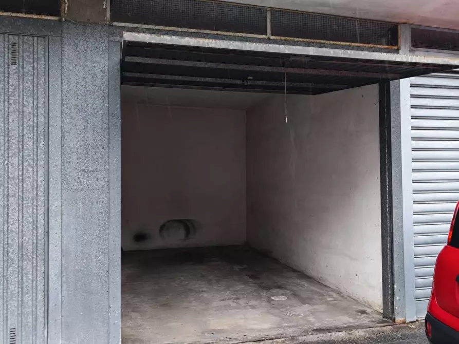 Immagine 1 di Box auto in vendita  in Corso Grosseto 301/A a Torino