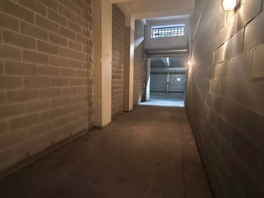 Immagine 3 di Box auto in vendita  in Corso Francia 351 a Torino