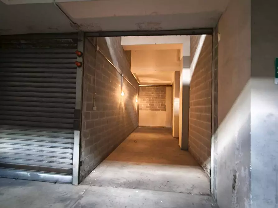 Immagine 2 di Box auto in vendita  in Corso Francia 351 a Torino