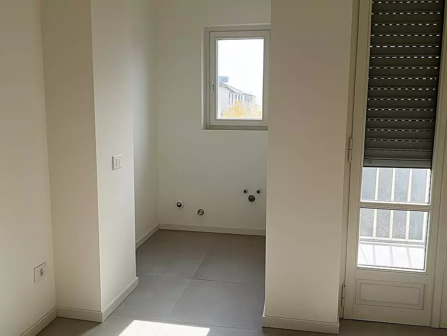 Immagine 4 di Appartamento in vendita  in Via Crevacuore 45 a Torino