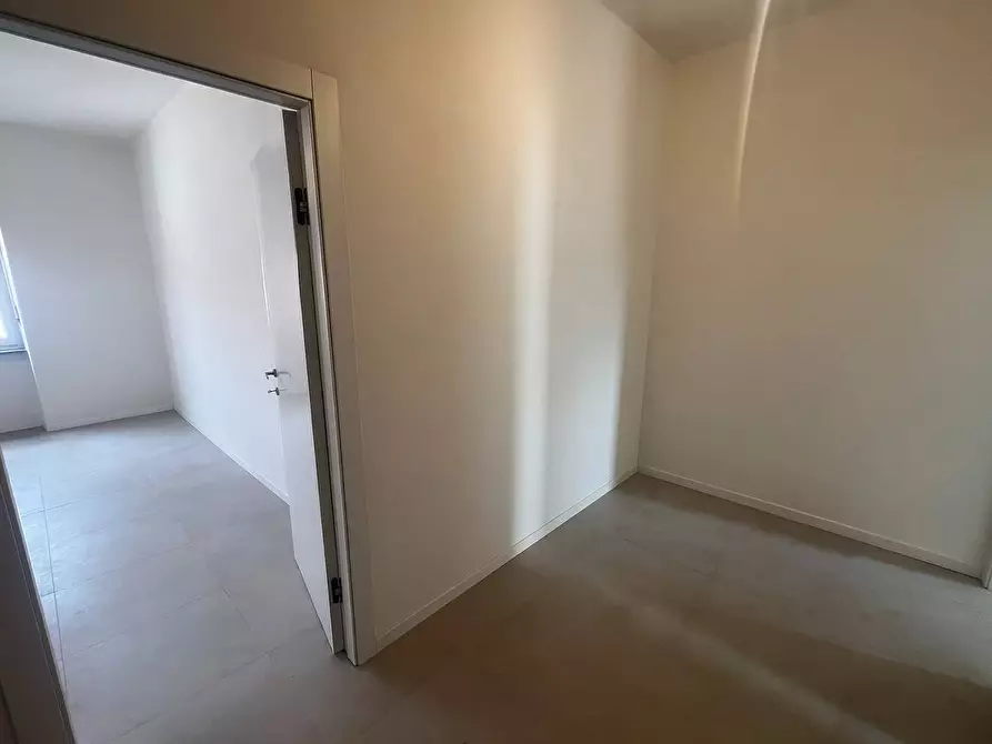 Immagine 7 di Appartamento in vendita  in Via Crevacuore 45 a Torino